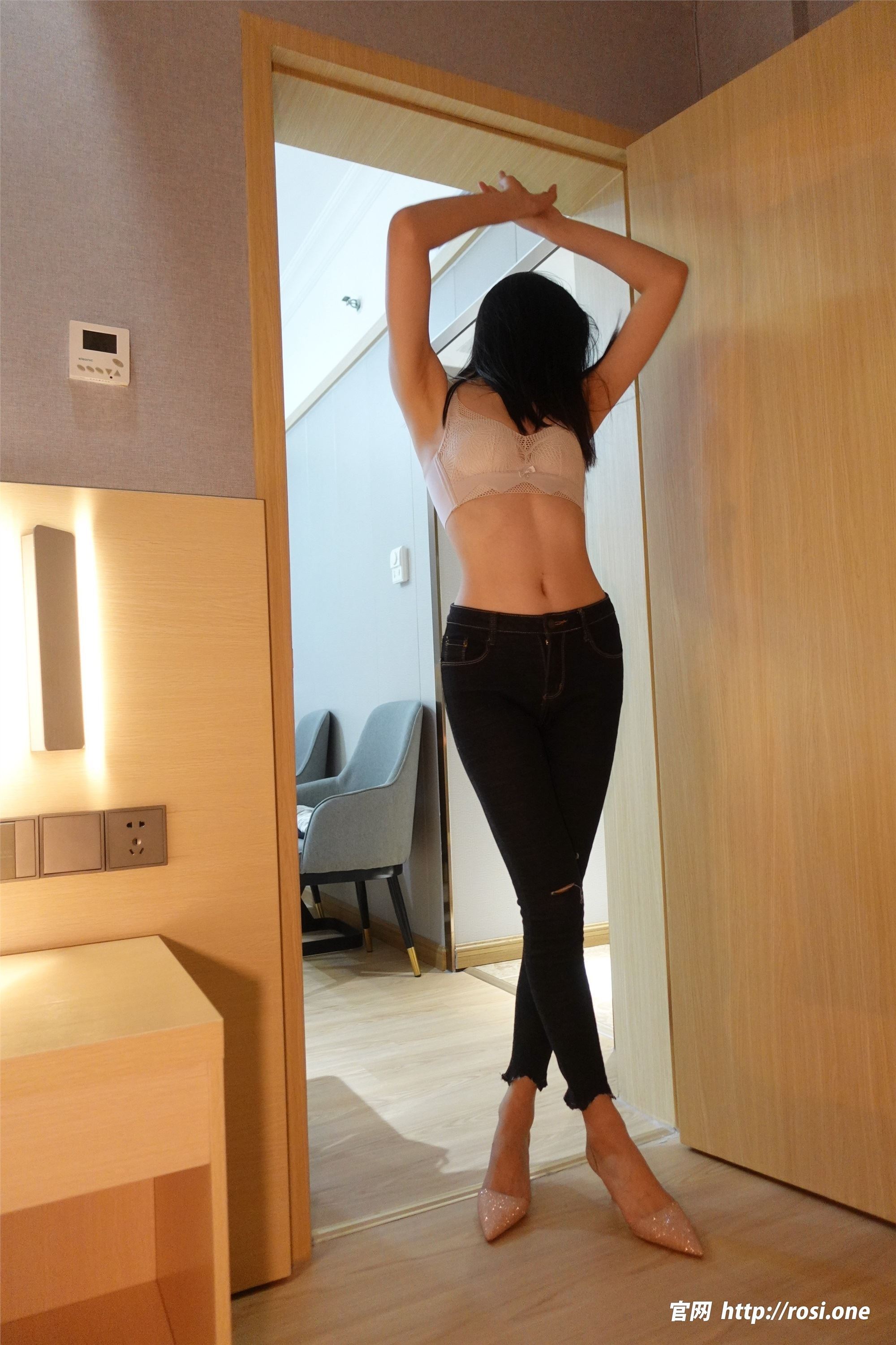 ROSI写真 2023.07.07 NO.4232